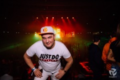 Aftermatch-with-Chase-Status-125
