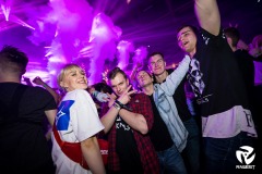 Aftermatch-with-Chase-Status-220