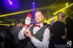 Twisted-Christmas-with-The-Pitcher-25